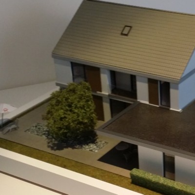 Architekturmodell eines Einfamilienhauses - Rückseite