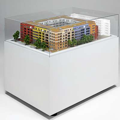 Modell einer Wohnanlage in Ludwigshafen - Blick auf runde Gebäudeecke