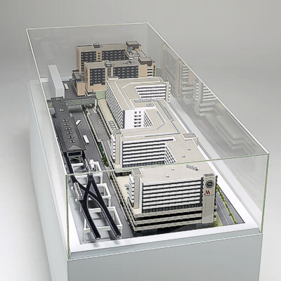 Architekturmodell des Sheraton-und-Marriott-Hotels in Frankfurt - Gesamtansicht