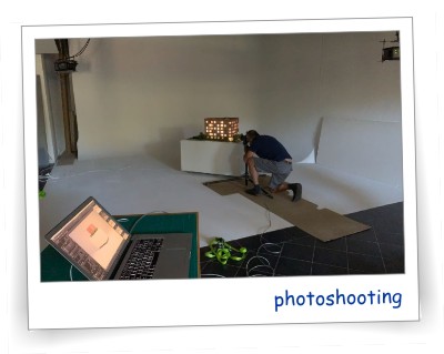 Für unsere Modelle ist uns kein Aufwand zu groß! Wir liefern bundesweit, ob Flensburg oder Garmisch, und auch bei den Fotos von unseren Modelle scheuen wir keine Mühe. So engagieren wir für viele Modellfotos einen professionellen Fotografen. Die Aufnahmen verwenden wir für unsere Homepage - natürlich nur, wenn Sie das als Kunden ausdrücklich bestätigen - und gern überlassen wir Ihnen auch eine Kopie der Aufnahmen zu ihrer freien Verwendung.